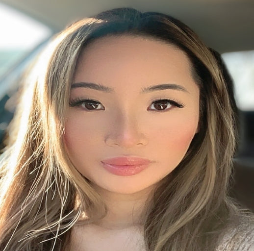 Model wearing Venus, 3D faux mink lash