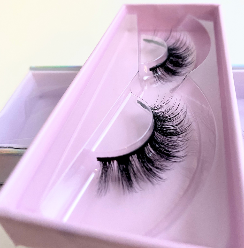 Hera faux mink lash side view