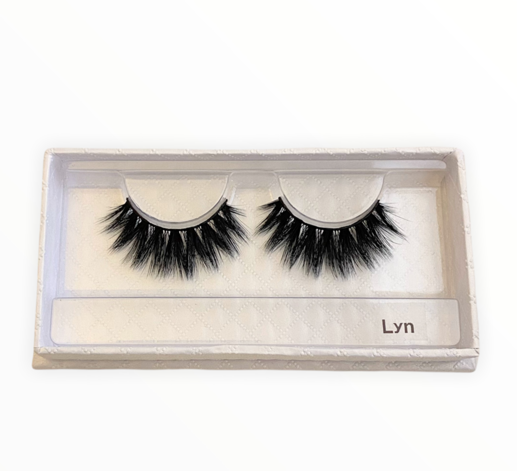 Lyn silk lash 16mm
